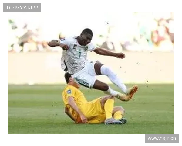 国足0比2不敌喀麦隆再现老大难困境